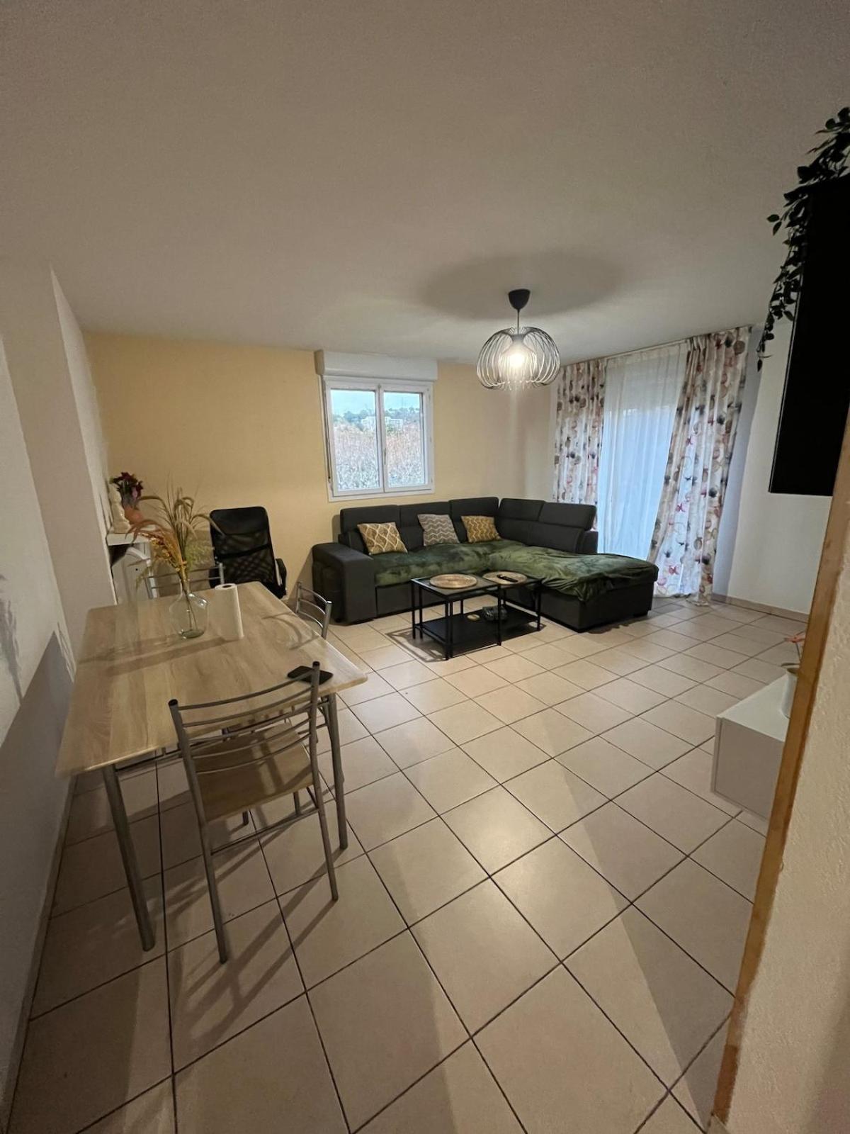 Appartement Spacieux Avec Piscine Marseilles Exterior foto